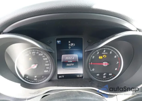 2015 Mercedes-Benz C 300 4Matic z USA, uszkodzony, nr VIN 55SWF4KB6FU034628